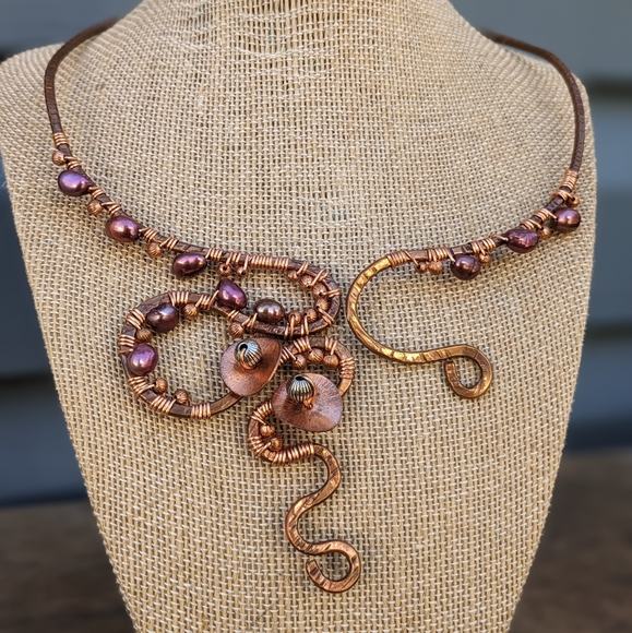 Earth Art hand crafted artisan Jewelry - Handmade artisan copper pearl necklace